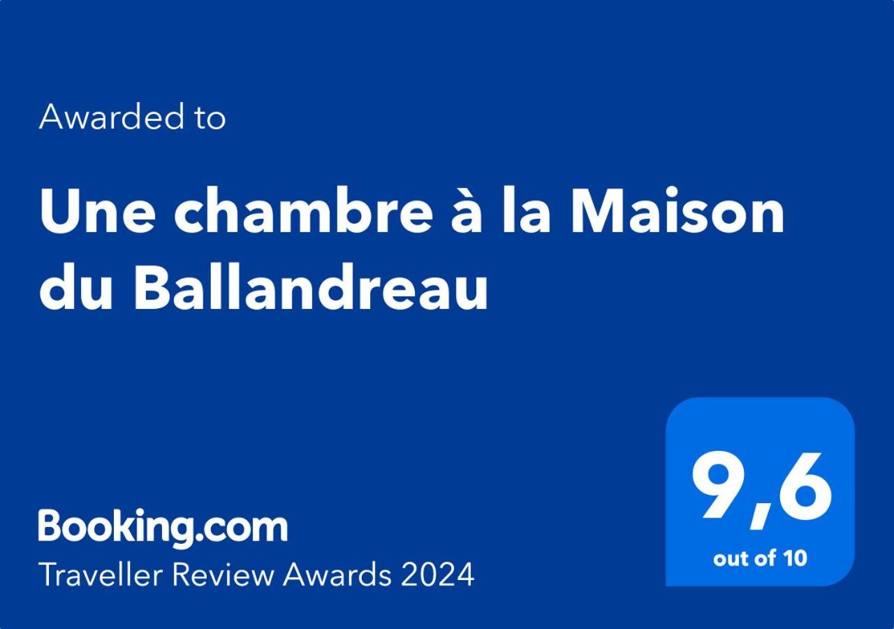 Une Chambre A La Maison Du Ballandreau Bed & Breakfast Monségur Eksteriør bilde